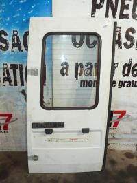 Porte de coffre gauche