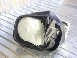 Ceinture avant gauche