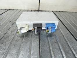 Boitier d'aide au stationnement