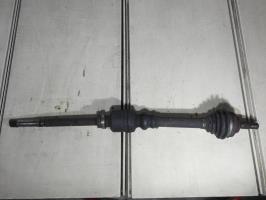 Cardan gauche (transmission)