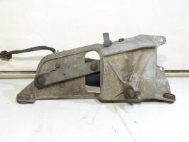 Moteur essuie glace avant