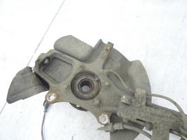 Fusee avant gauche