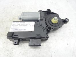 Moteur leve vitre avant droit