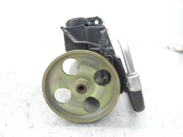 Pompa sterzo