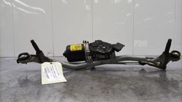 Moteur essuie glace avant