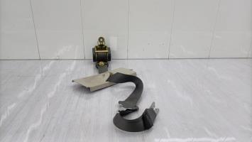 Ceinture avant droit