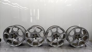 Set di 4 cerchioni