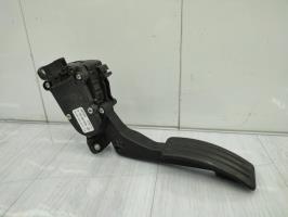 Pedale acceleratore
