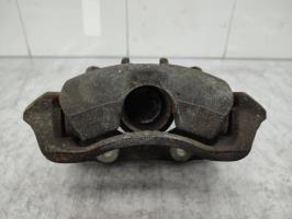 Etrier avant gauche (freinage)
