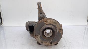 Fusee avant gauche
