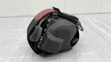 Ceinture avant droit