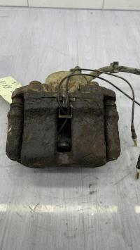 Etrier avant gauche (freinage)