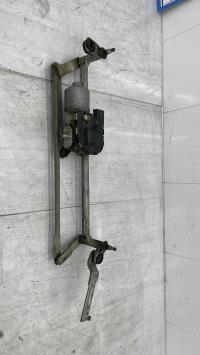 Moteur essuie glace avant