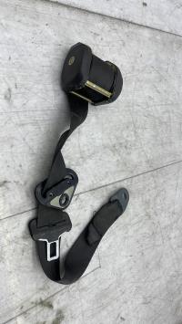 Ceinture avant droit