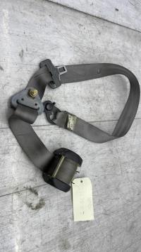 Ceinture avant droit