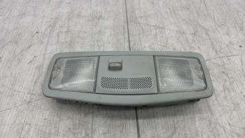 Luce di cortesia