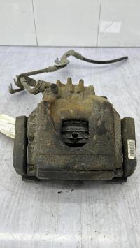 Etrier avant gauche (freinage)