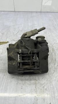 Etrier avant gauche (freinage)