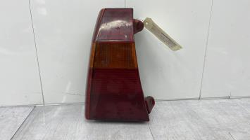 Fanale posteriore principale sinistro (luci)