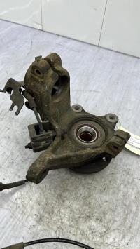 Fusee avant gauche