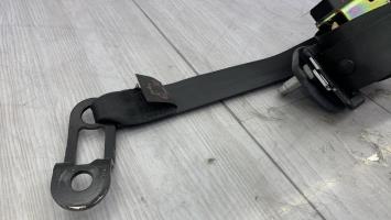 Ceinture avant droit