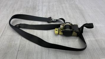 Ceinture avant droit