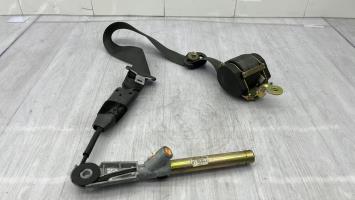 Ceinture avant gauche