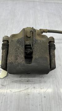 Etrier avant gauche (freinage)