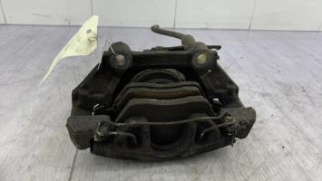 Etrier avant gauche (freinage)