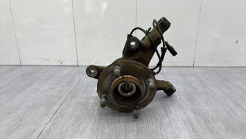 Fusee avant gauche