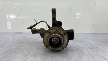 Fusee avant gauche