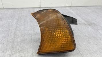Óptica delantera secundaria izquierda (luces) (intermitente)