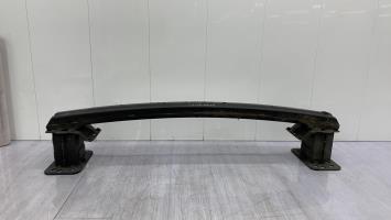 Renfort pare choc avant (traverse)