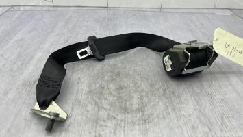 Ceinture arriere droit
