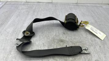 Ceinture avant gauche