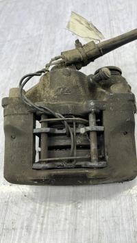 Etrier avant droit (freinage)