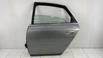 Puerta trasera izquierda