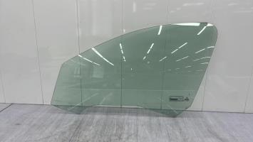 Vitre avant gauche