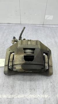 Etrier avant gauche (freinage)