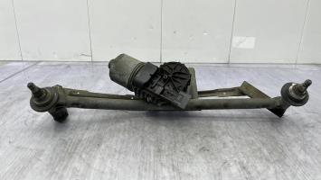 Motore tergicristallo anteriore