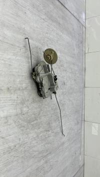 Cerradura delantera derecha