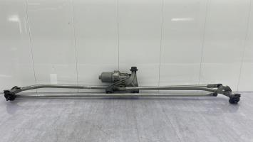 Moteur essuie glace avant