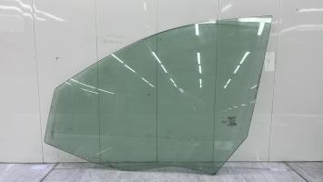 Vitre avant gauche