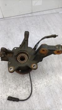 Fusee avant gauche