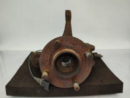 Fusee avant droit