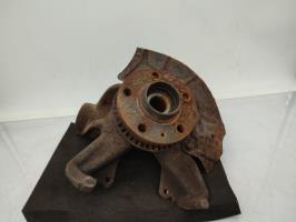 Fusee avant gauche