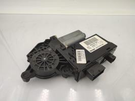 Moteur leve vitre avant droit