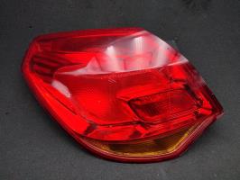 Fanale posteriore principale sinistro (luci)