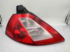 Fanale posteriore principale sinistro (luci)