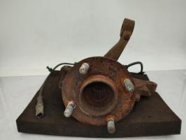Fusee avant droit